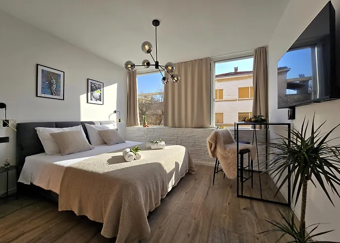 Brnistra Suites